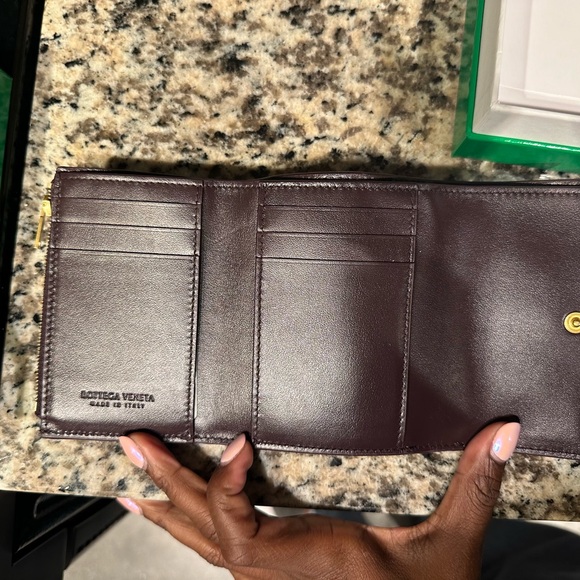 Bottega Veneta Tri-fold Cassette Wallet - Picture 2 of 7